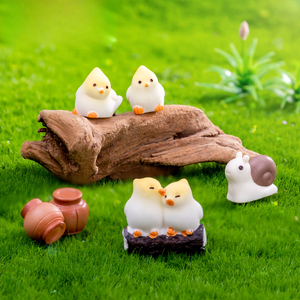 Venta al por mayor Micro paisaje creativo lindo pequeño conejo Animal, jardinería paisajismo ornamento accesorios Mini miniatura ornamento - Product Image 2