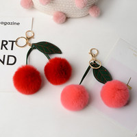 Porte-clés mignon en vraie fourrure en forme de cerise, pendentif fruité multicolore et moelleux, breloque de sac, accessoire pour clés de voiture