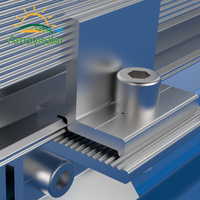 Xiamen Amoy Triangle Structure Support De Montage T Boulon Bord Rouleau Solaire Réglable Mi et Acier Rod End Clamp