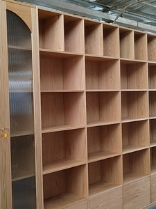 Estantería de Diseño Artístico de Madera Sólida de Roble <span class=keywords><strong>Rojo</strong></span> Norteamericano, de Piso a Techo, para Almacenamiento y Exhibición, Librería Decorativa para Sala de Estar - Product Image 5