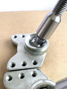 Cánh tay điều khiển trên có thể điều chỉnh cho Cayenne Gen 1 & 2 và các bộ phận tự động Touareg - Product Image 5