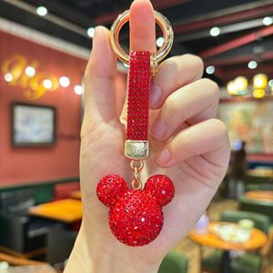 <span class=keywords><strong>Llavero</strong></span> de <span class=keywords><strong>Mickey</strong></span> al por mayor con diamantes completos, bonito y de arcilla con material de diamante, adecuado para pequeños accesorios o colgantes de bolso. - Product Image 5