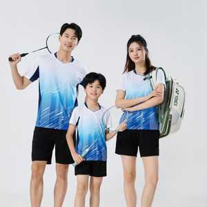 T-shirt de course personnalisé pour adulte, dégradé de couleurs, séchage rapide, respirant et anti-transpiration pour le badminton, le tennis de table et le volley-ball - Product Image 3