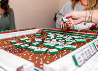 Ensemble de Mahjong de Noël de luxe à trois couches en acrylique cristal, style américain, pour 4 joueurs, 160 tuiles, pliable, durable et écologique