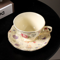 Ensemble de tasses à café en céramique de luxe léger avec motif floral rétro pour un thé de l'après-midi élégant et un cadeau haut de gamme