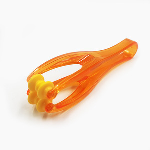 Street vendor source: Finger and palm massager, <b>roller</b> finger and palm massager, plastic knuckle massage clip. - Product Image 4