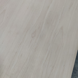 Impiallacciatura di Acero con Venature a Corona e Disposizione Book-Matched |   Elegante e Stabile per Mobili e Arredi di Alta Gamma - Product Image 4