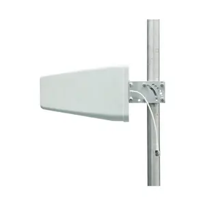 698-960/1710-2700Mhz Wideband Directionele Antenne