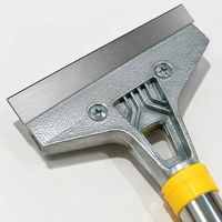 Couteau à mastic robuste avec lame large en acier inoxydable, bord tranchant, poignée confortable pour le raclage des murs, le plâtrage et la construction