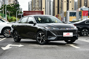 Nuevo <span class=keywords><strong>Changan</strong></span> <span class=keywords><strong>Eado</strong></span> PLUS 2026, Sedán Híbrido HEV con Motor Blue Core de 1.5L, Volante a la Izquierda, Vehículo de Nueva Energía, Exportación de China, Auto Nuevo - Product Image 3
