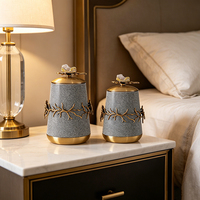 Ensemble de pots de rangement de luxe en similicuir et fer, décorés de branches, pour la vanité, le comptoir, la chambre et la décoration intérieure
