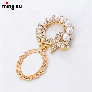 Broche <span class=keywords><strong>de</strong></span> Perlas con Forma <span class=keywords><strong>de</strong></span> Ramo <span class=keywords><strong>de</strong></span> Flores para Sublimación, Recuerdo, Regalo, Broche con Foto <span class=keywords><strong>de</strong></span> Mariposa para Novia, Ramo <span class=keywords><strong>de</strong></span> Flores, Regalo <span class=keywords><strong>de</strong></span> Boda - Product Image 2