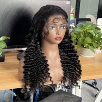 Perruques Cambodgiennes en Gros : Perruque Sans Colle en Cheveux Humains Vierge Bruts Ondulés Profonds pour Femmes Noires