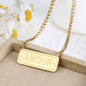 Collier en or 18K, pour femme, bijou, en acier inoxydable, Rectangle personnalisé, barre de gravure, cadeau, Amour - Product Image 1