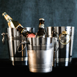 複数のサイズ展開、ステンレス製の金属製バケツ、麻ひもで断熱された3Lアイスバケツ、氷が入った断熱バケツ - Product Image 2