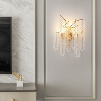 Applique murale en aluminium avec branches et verre, style arbre doré de luxe français, moderne, pour chambre et restaurant, avec support en cristal