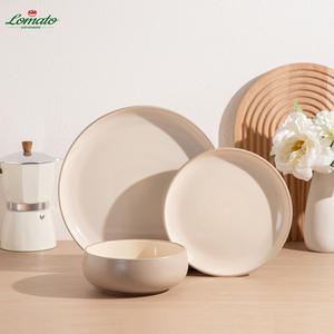 Stock ! Ensemble de vaisselle en porcelaine durable et écologique de style européen, 4 pièces, conçu sur mesure, assiettes en céramique émaillée pour restaurants - Product Image 4