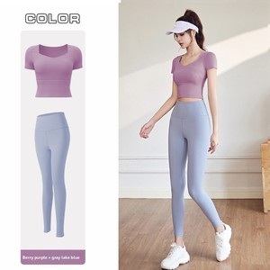 Ensemble <span class=keywords><strong>de</strong></span> sport amincissant ODM OEM pour l'été avec coussinets <span class=keywords><strong>de</strong></span> poitrine, <span class=keywords><strong>tenue</strong></span> <span class=keywords><strong>de</strong></span> yoga et d'entraînement fitness ajustée pour femme - Product Image 6