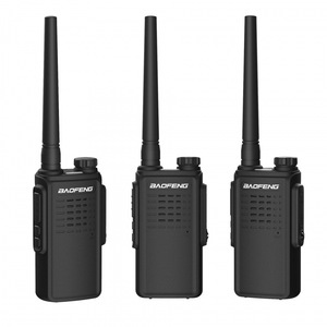 Baofeng W31-E Mini talkie-walkie étanche IP65, batterie 1500mAh, utilisation en extérieur avec câble USB et écouteur - Product Image 2