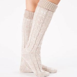 Cubrebotas de Invierno Navideños de Punto, Calcetines Largos de Colores Mezclados por Encima de la Rodilla - Product Image 1