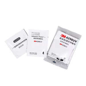 Accélérateur d'adhérence automobile 3M 4298UV pour utilisation avec des rubans à base de caoutchouc acrylique et des applicateurs en éponge, emballage - Product Image 3