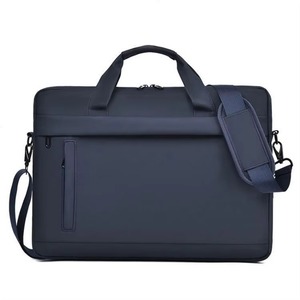 Sac à ordinateur portable unisexe, blanc, imperméable, de marque Free Sample, modèle best executive, sublimation. - Product Image 1