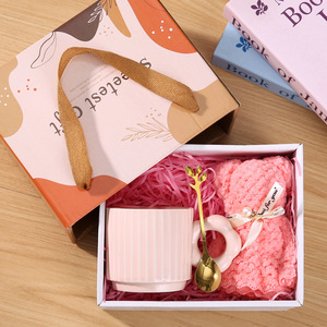 Creative Cute Vertical Striped Ceramic <b>Mug</b> Gift Box High Appearance Cup With Spoon Wedding Party Favor Gift - Product Image 1