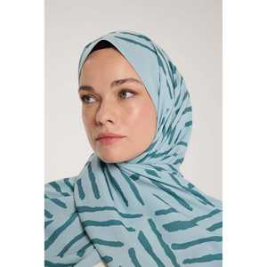 ผ้าพันคอเพียวโทน รูปตัววี สีเขียวอควา พิมพ์ลาย โพลีเอสเตอร์ 100% ทรงสี่เหลี่ยม - Product Image 2