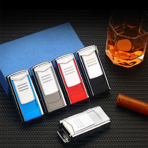 Encendedor portátil de gas butano con logotipo personalizado, mechero recargable a prueba de viento con 3 chorros de llama para cigarros, <span class=keywords><strong>2022</strong></span> - Product Image 1