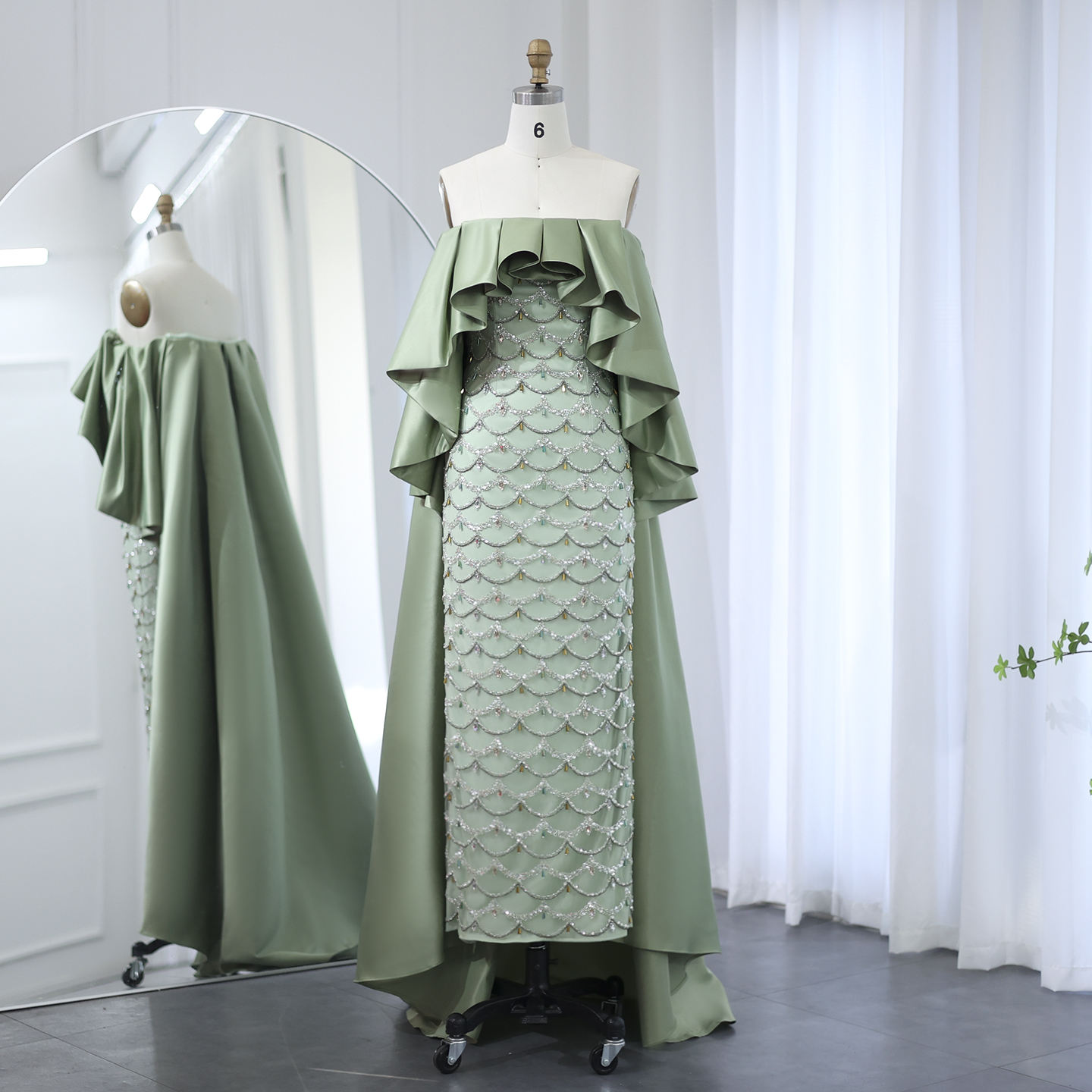 สีเขียว