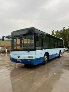 Autobús de Lujo Diésel Euro 3 con Volante a la Derecha, Manual, Usado, para <span class=keywords><strong>Turismo</strong></span>, Amplio y Confortable, para Eventos Empresariales y Excursiones de Larga Distancia - Product Image 3