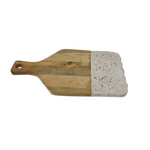 Plateau à découper en bois de manguier durable avec autocollant Plateau de service élégant pour usage domestique ou commercial - Product Image 6