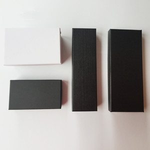 Venta al por mayor <span class=keywords><strong>de</strong></span> cajas <span class=keywords><strong>de</strong></span> cartón <span class=keywords><strong>de</strong></span> poliéster <span class=keywords><strong>de</strong></span> estilo clásico para Corbatas y pajaritas <span class=keywords><strong>de</strong></span> tamaño pequeño o <span class=keywords><strong>grande</strong></span> - Product Image 1