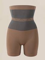 Shorty gainant taille haute amincissant et sculptant le corps, avec effet ventre plat et rehausseur de fesses, sans couture