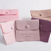 Fabricant Vente en gros Microfibre Carré 8*8cm Snap Bag Bijoux Anneau de stockage Collier Petits accessoires Stockage Logo en relief