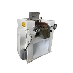 Extruding soap bar soap making machine with mixing and grinding line
