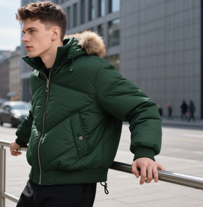 Blouson d'hiver en duvet Chiliwack à capuche avec décoration en fourrure de coyote pour homme Palm Moose personnalisé - Product Image 4