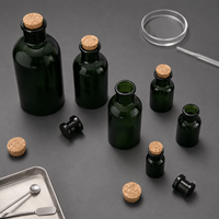 Flacon à réactifs en verre vert foncé avec bouchon en liège naturel 30ml 60ml 125ml 250ml 500ml 1000ml Échantillon de laboratoire opaque
