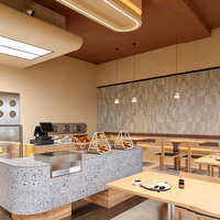 Guichet unique, présentoir à pain et table de préparation des boissons pour toasts, croissants et déjeuners légers