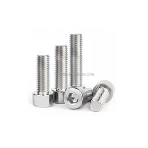 Vis à tête hexagonale DIN <span class=keywords><strong>EN</strong></span> <span class=keywords><strong>ISO</strong></span> <span class=keywords><strong>4762</strong></span> pour la fixation de composants automobiles et de pièces structurelles - Product Image 1