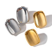 Boucles d'oreilles clous carrées personnalisées en acier inoxydable 316L, forme coussin dorée, finition miroir concave, style minimaliste pour femme