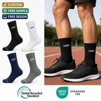 Chaussettes de sport Chevron avec soutien de la voûte plantaire, chaussettes de créateur, chaussettes mi-mollet personnalisables avec logo, idéales pour les activités de plein air et les sports d'équipe