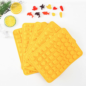 Molde <span class=keywords><strong>de</strong></span> silicona para dulces <span class=keywords><strong>de</strong></span> grado alimenticio, Mini molde <span class=keywords><strong>de</strong></span> gelatina <span class=keywords><strong>de</strong></span> Chocolate <span class=keywords><strong>Fondant</strong></span> con patrón <span class=keywords><strong>de</strong></span> fruta, 66 cavidades - Product Image 5