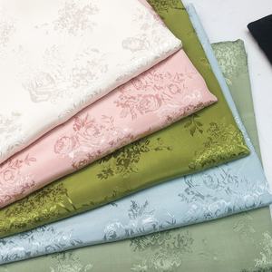 Nouveau tissu Jacquard rayonne Style chinois Rose Bouquet titulaire fil teint motif pour filles tricoté Blouse robe maison Camouflage - Product Image 2