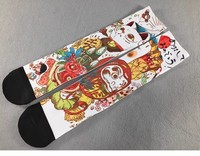 Nouvelles chaussettes longues personnalisées imprimées graffiti ODM pour l'été, unisexes, pour couples, mode, confortables, respirantes, anti-odeurs, en polyester et coton