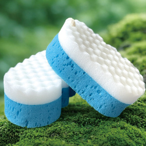 Bọt tắm mềm mại tạo sóng, tạo cảm giác thư giãn, mở ra trải nghiệm tắm ngâm thư giãn tuyệt vời - Bọt tắm rong biển - Product Image 2