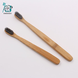 Cepillo de Dientes de Bambú para Adultos, Biodegradable, Mango Natural con Cerdas de Carbón, Empaque de Cartón - Product Image 3