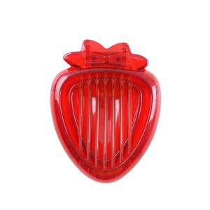 Coupe-fraises en acier inoxydable rouge, mini diviseur de fruits, facile à nettoyer, lavage à la main uniquement - Product Image 4