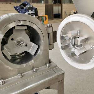 High Efficiency Chili <b>Pepper</b> Grinding Machine Toothed Claw Mill for Seasonings - Product Image 6