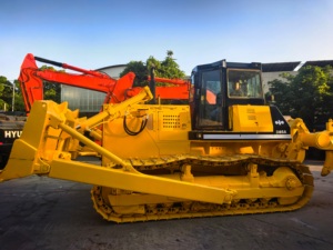 Bulldozer Komatsu D85A Usado, Amarillo, con Orugas, Equipo Pesado para Construcción, Motor con Sistema Hidráulico Completo, 250kw de Potencia - Product Image 5